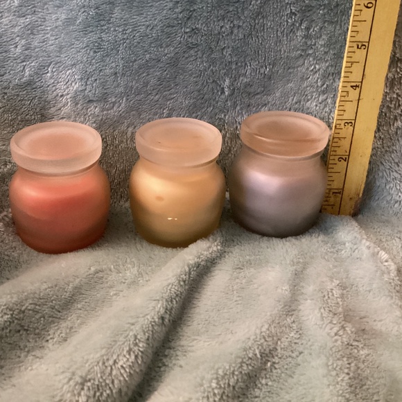 NEW 3 HANNA’S Candles Co candle Pink Grapefruit Spiced PlumLemon Chiffon - Picture 4 of 5